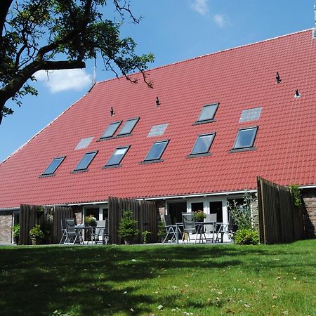 Appartementen Verhuur De Trijehoek Stiens Ngoại thất bức ảnh